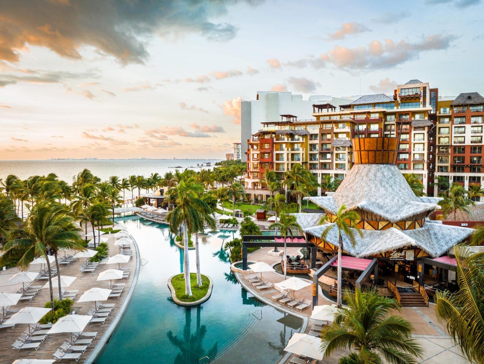 Del Palmar Luxury & Cancún