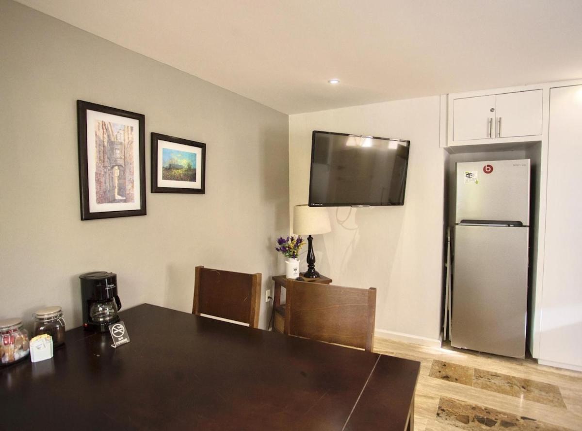 Apartment Cozy Loft With Pool, One Block From The Beach! Cancun
