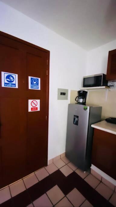 Apartamento Nice And Private Beach!