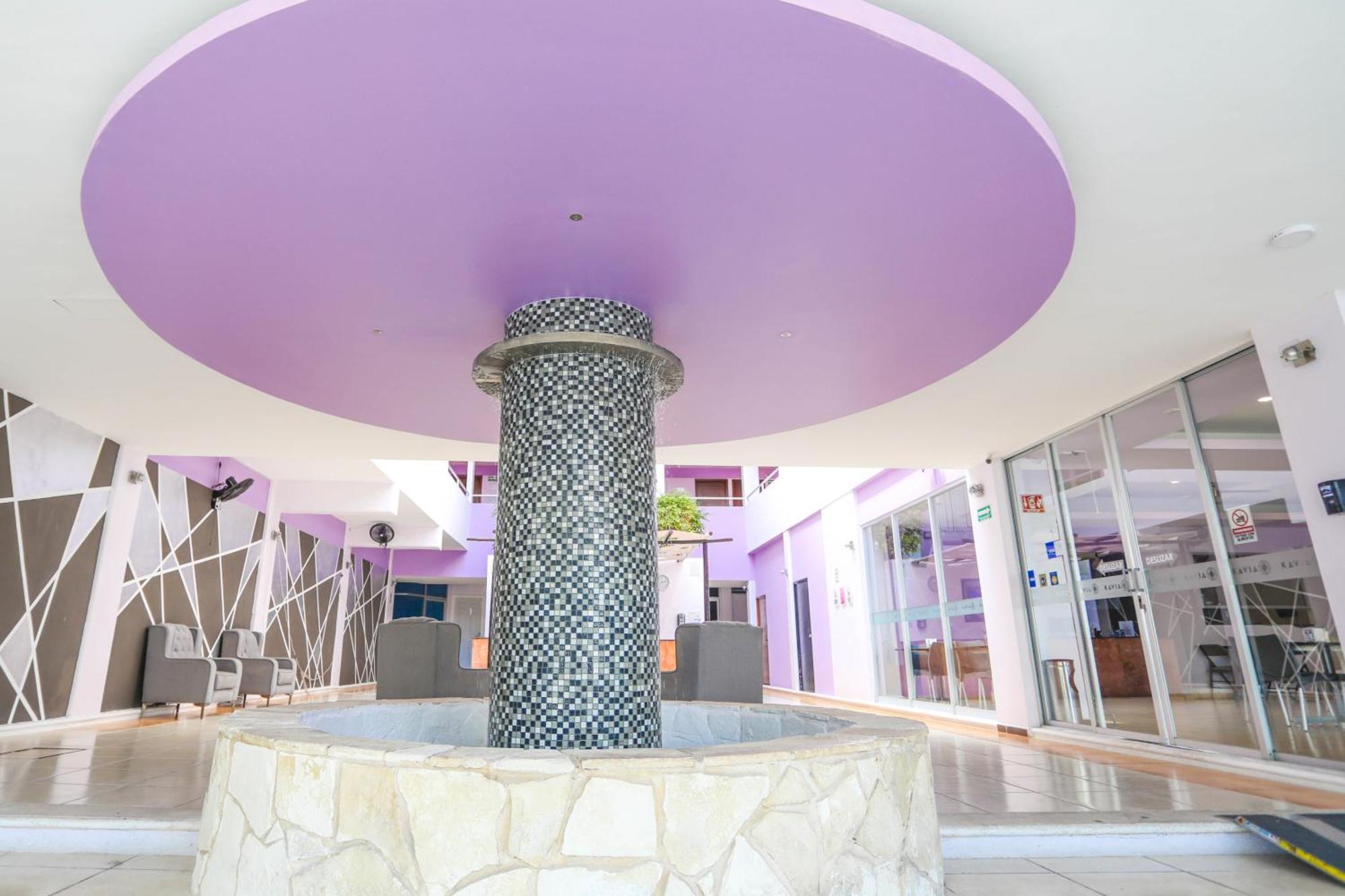 Kavia Hotel