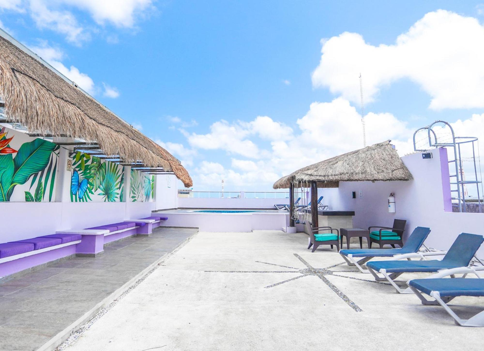 Hotel Kavia 4*