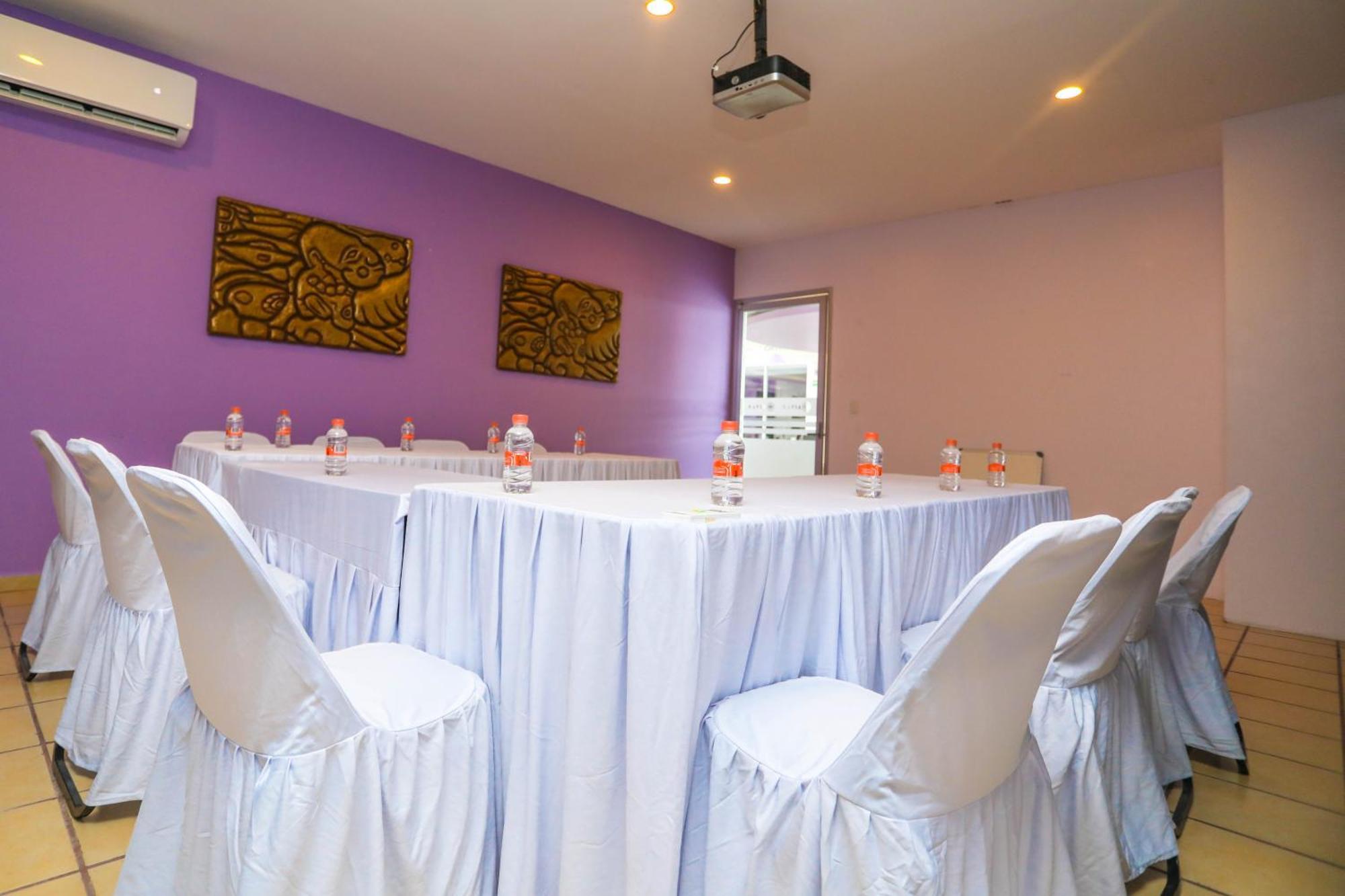 Hotel Kavia 4*
