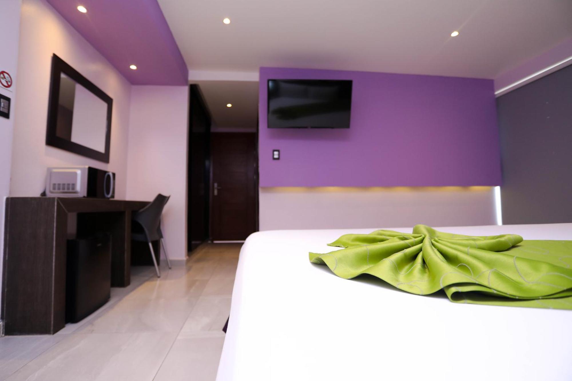 Kavia Hotel 4*