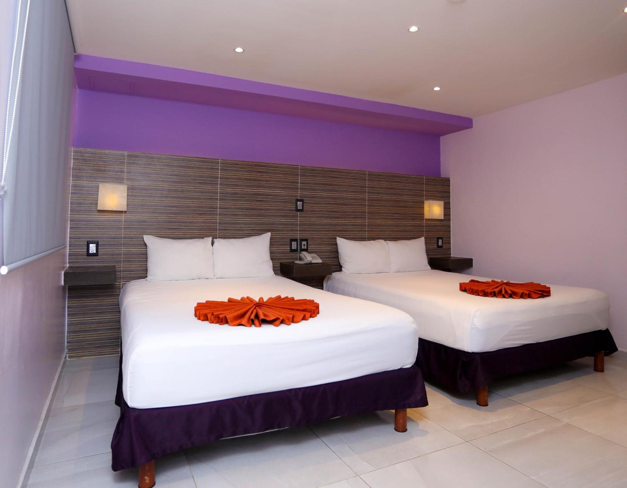 Kavia Hotel 4*