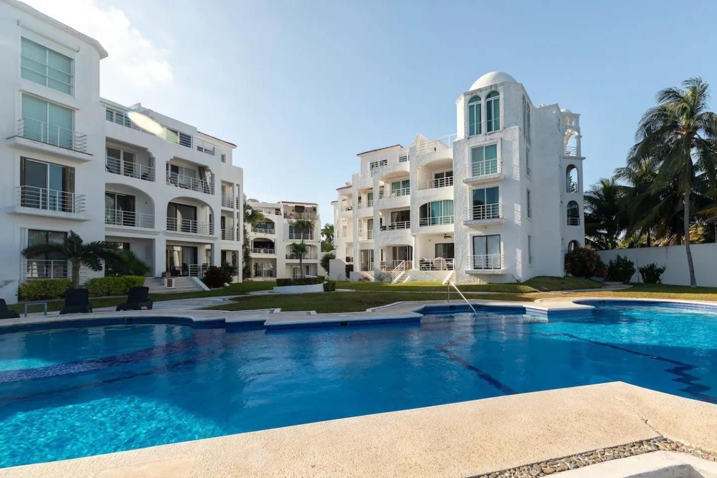Zone Oceanside 2 Bedroom 2 Bath * Cancún
