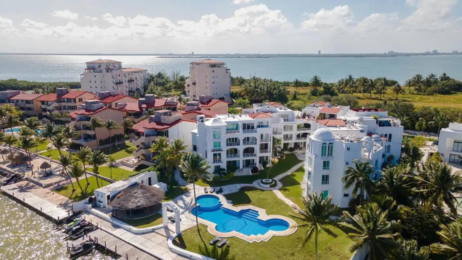 Zone Oceanside 2 Bedroom 2 Bath Cancún