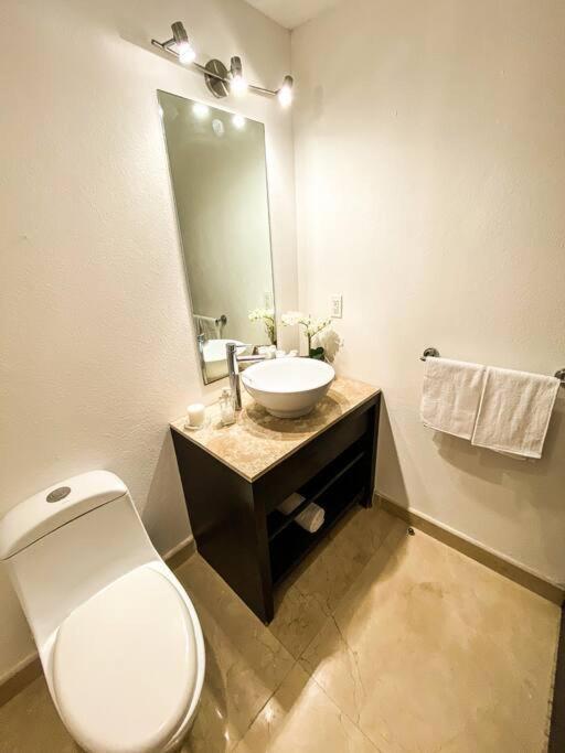 Beachfront Luxury Facilities Amazing Location Apartment *