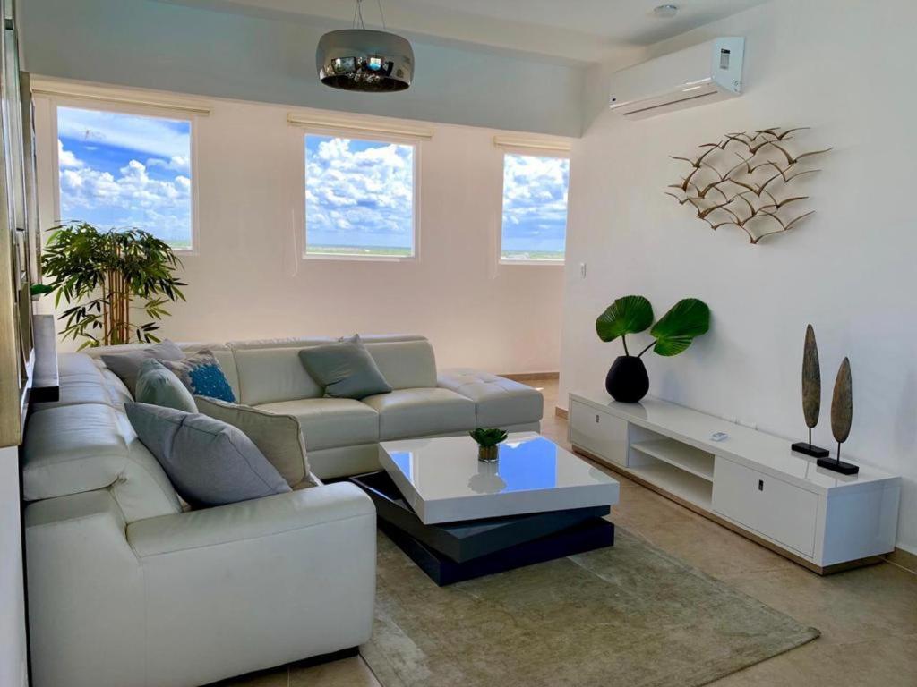 Great Penthouse Of Luxury In Dream Lagoon Apartment *