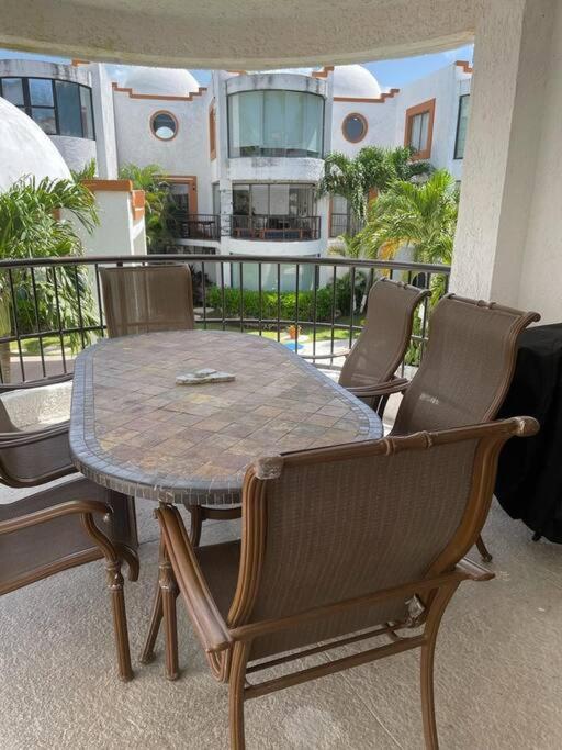 Casa Lorenza Cancun