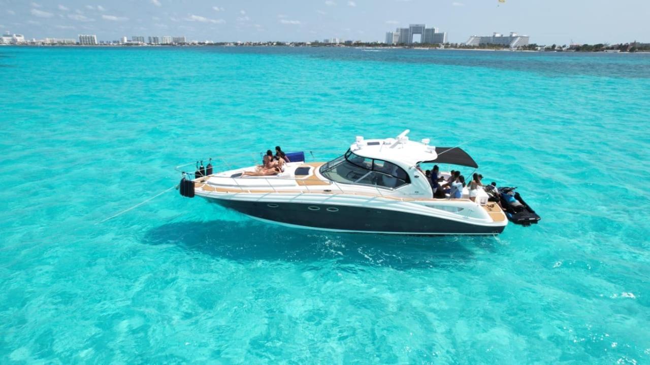 Ocean Blue * Cancun