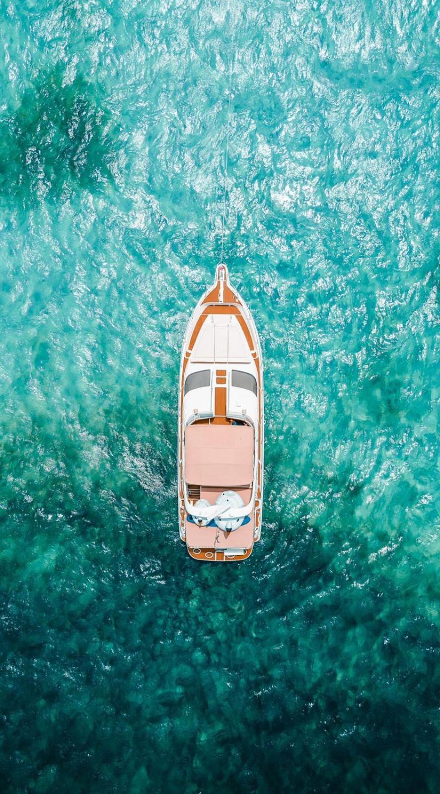 Botel Ocean Blue *