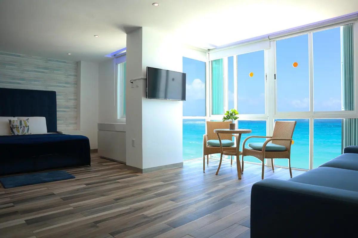 Encantadora Con Vistas Al Mar, Oleo Boutique - Oleo3103 -