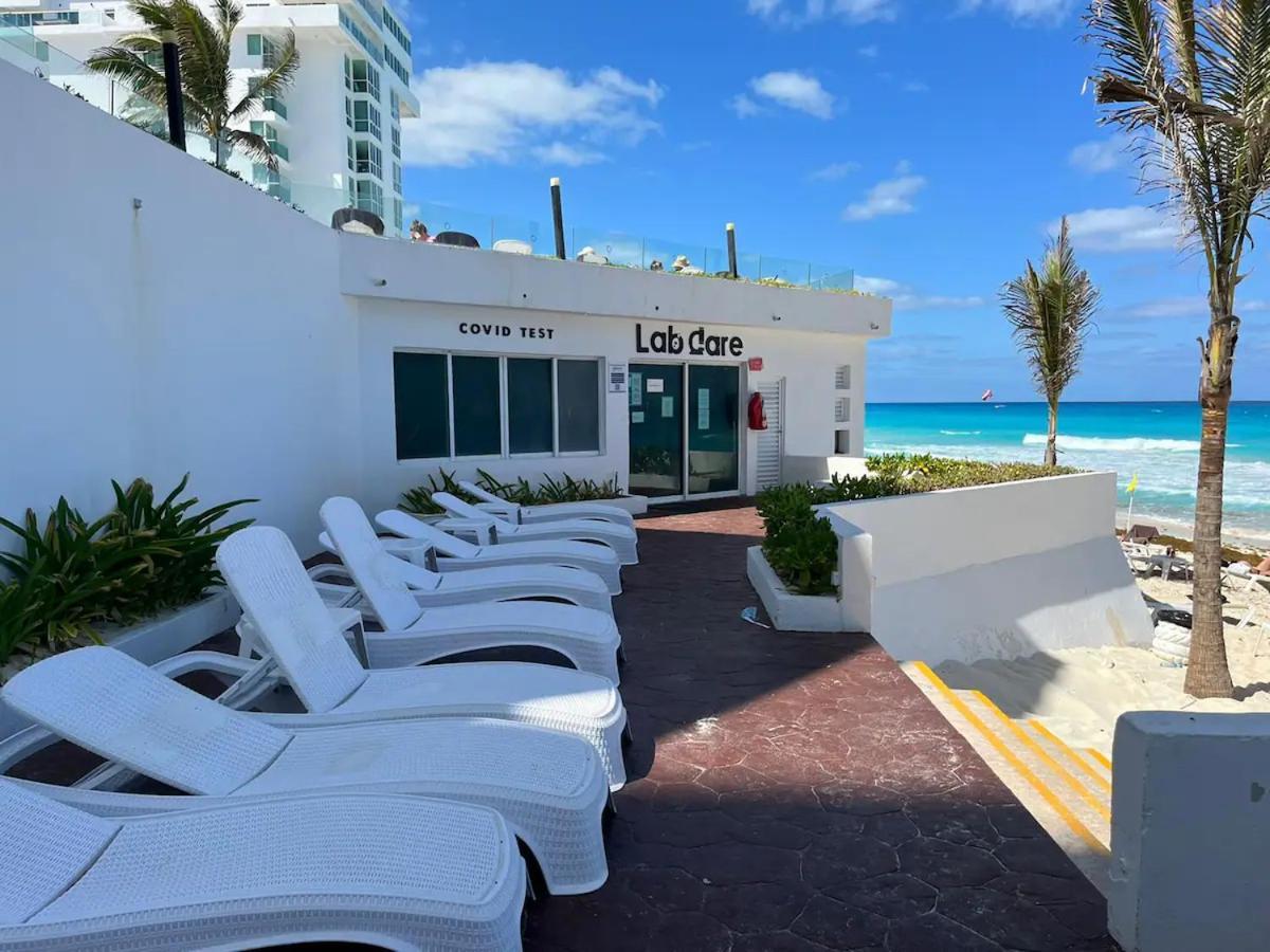 Encantadora Con Vistas Al Mar, Oleo Boutique - Oleo3103 - Cancún
