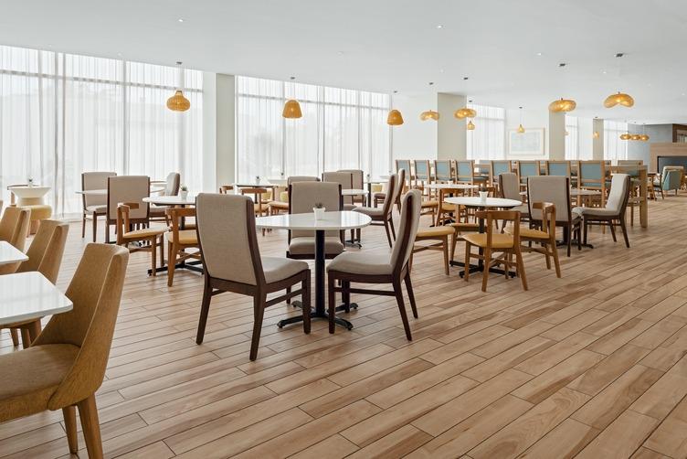 By Marriott Zone Hotel Cancun
