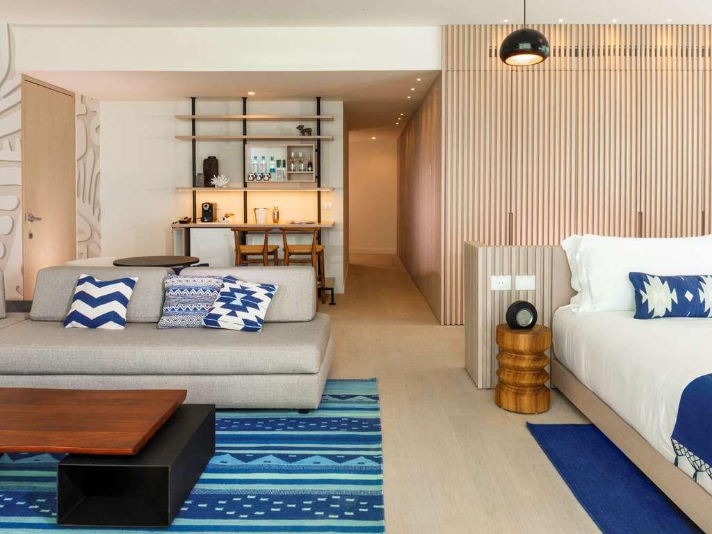 Sls Hotel *