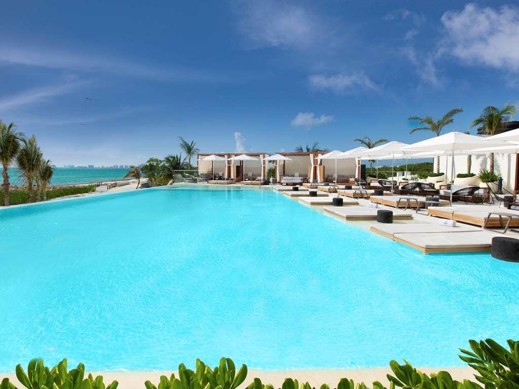 Sls Hotel *