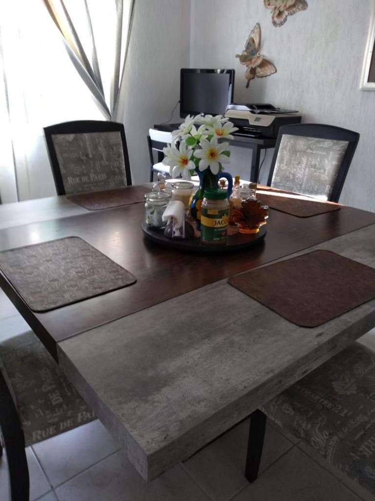 Homestay Jardines Del Sur 3 - Casa *