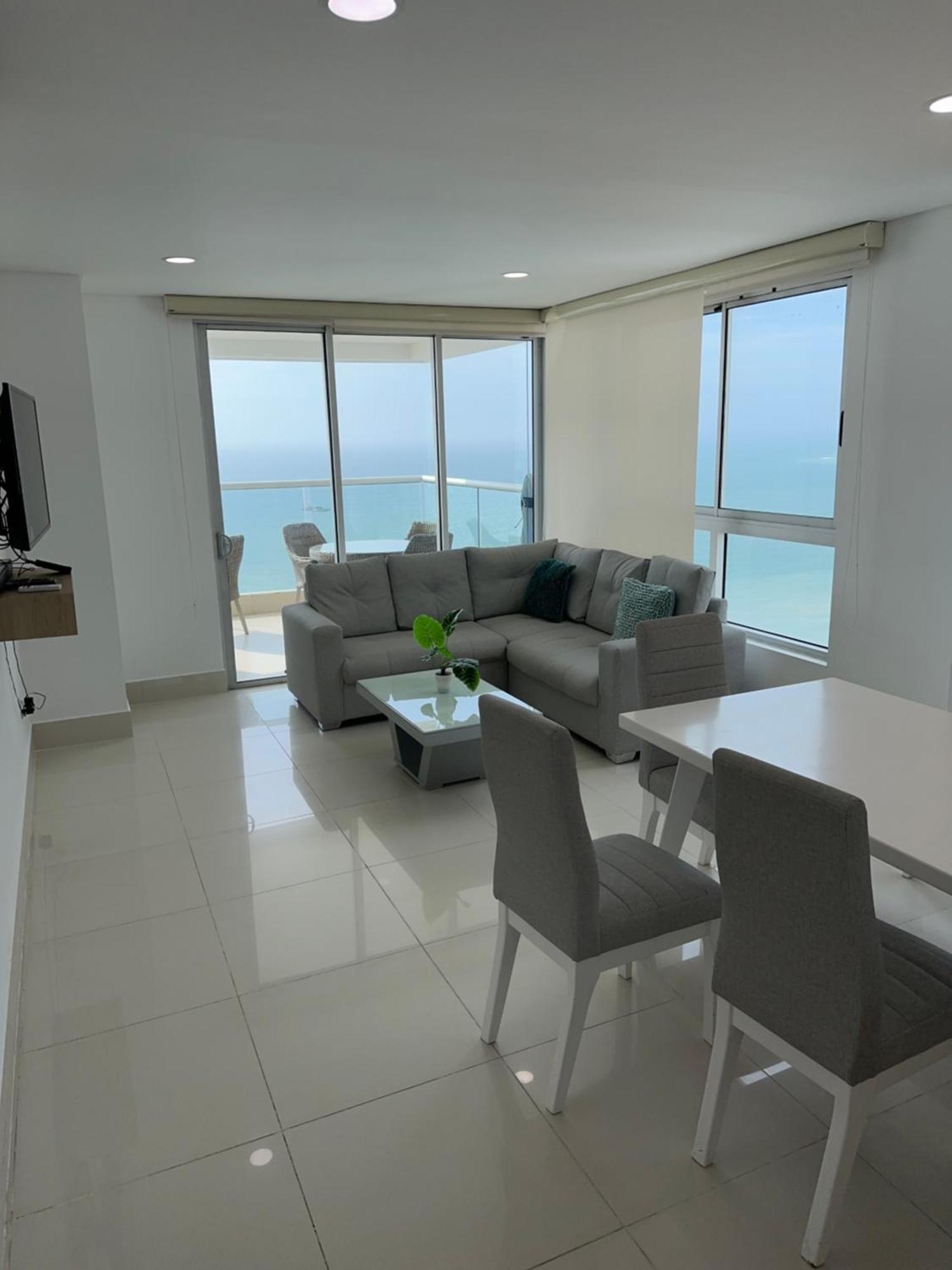 New Kristal Oceanfront - Best Location