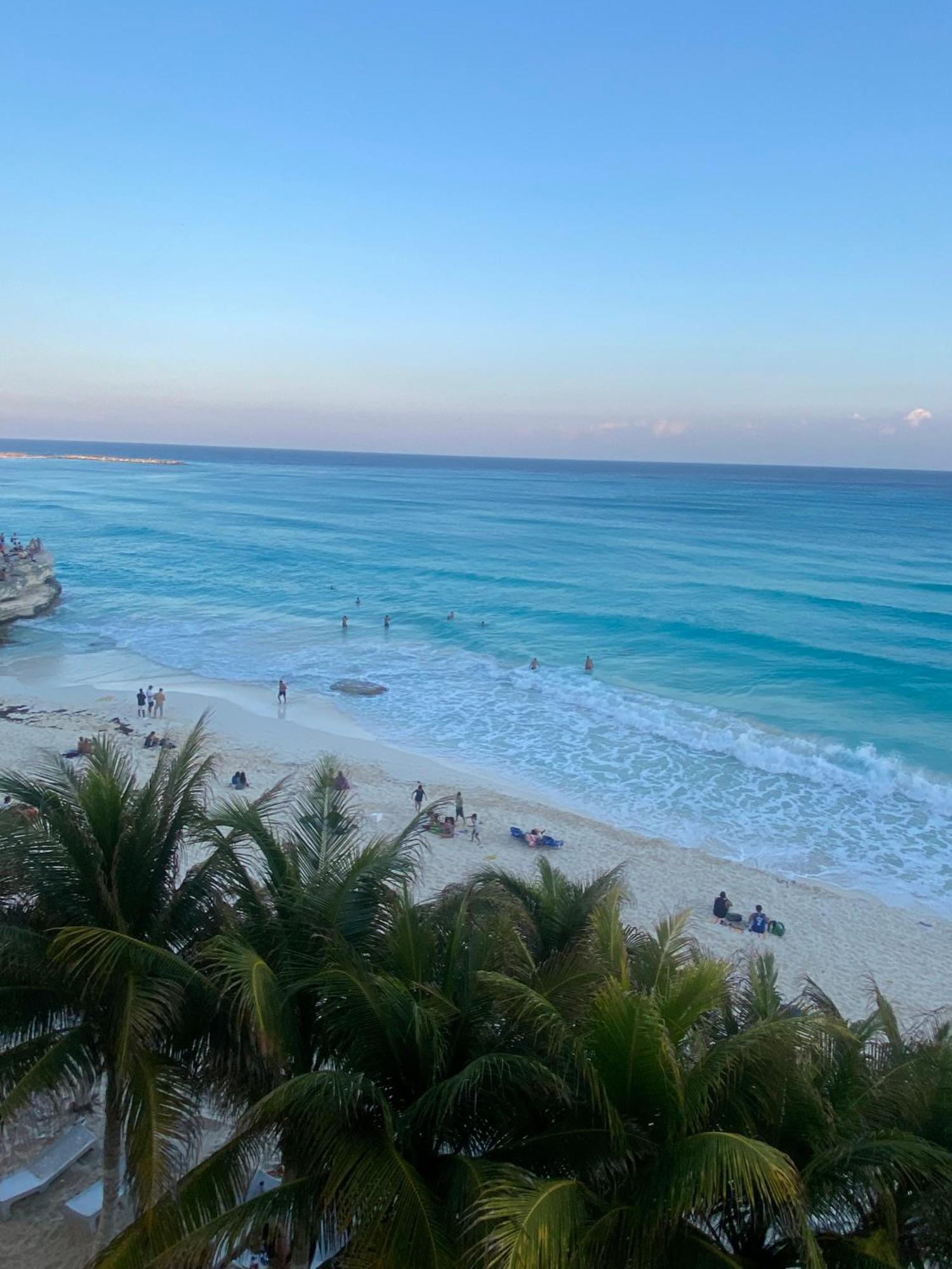 Apartment New Kristal Oceanfront - Best Location