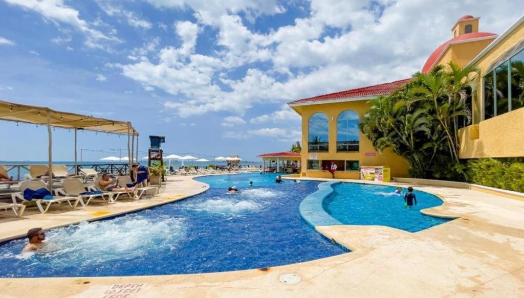 Condohotel Con Acceso A La Playa Apartment *
