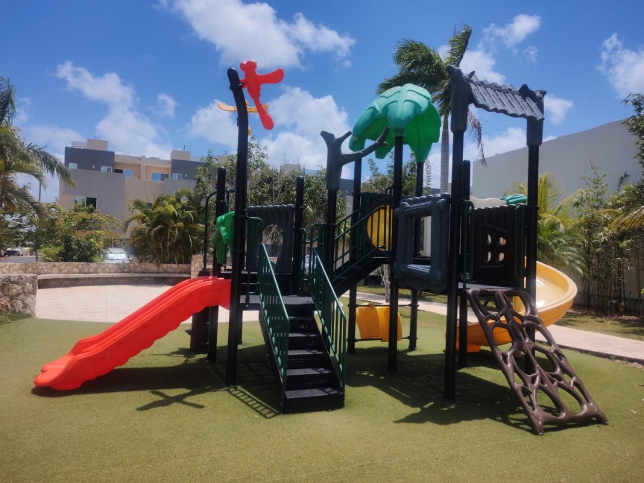 Punta Del Cielo * Cancun