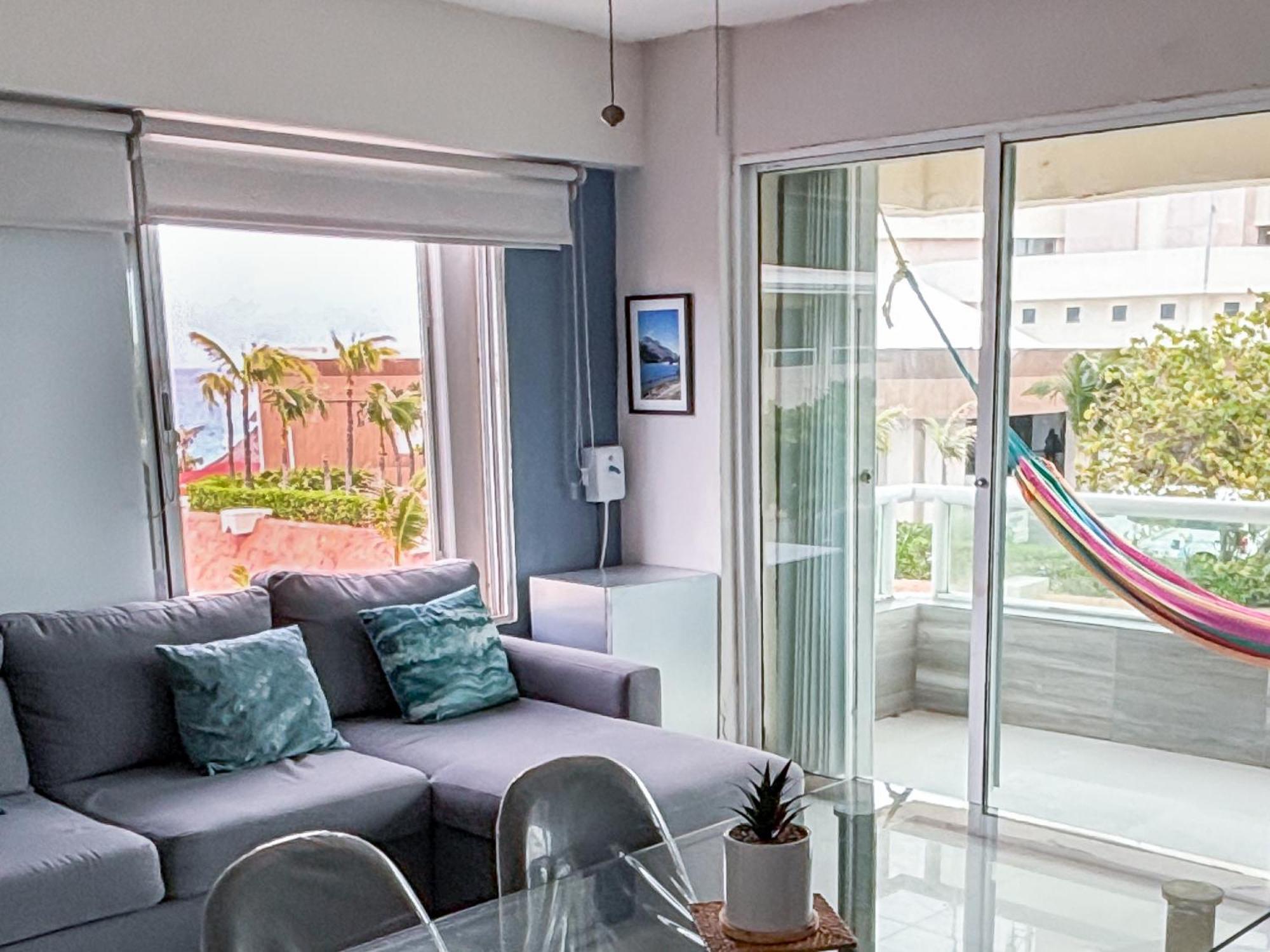 Apartment With Balcony And View, Brisas Zone, 1 Bedroom
