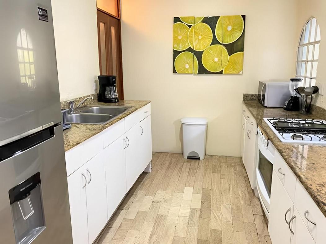 Dentro De Un Departamento Muy Bien Ubicado Homestay Cancun
