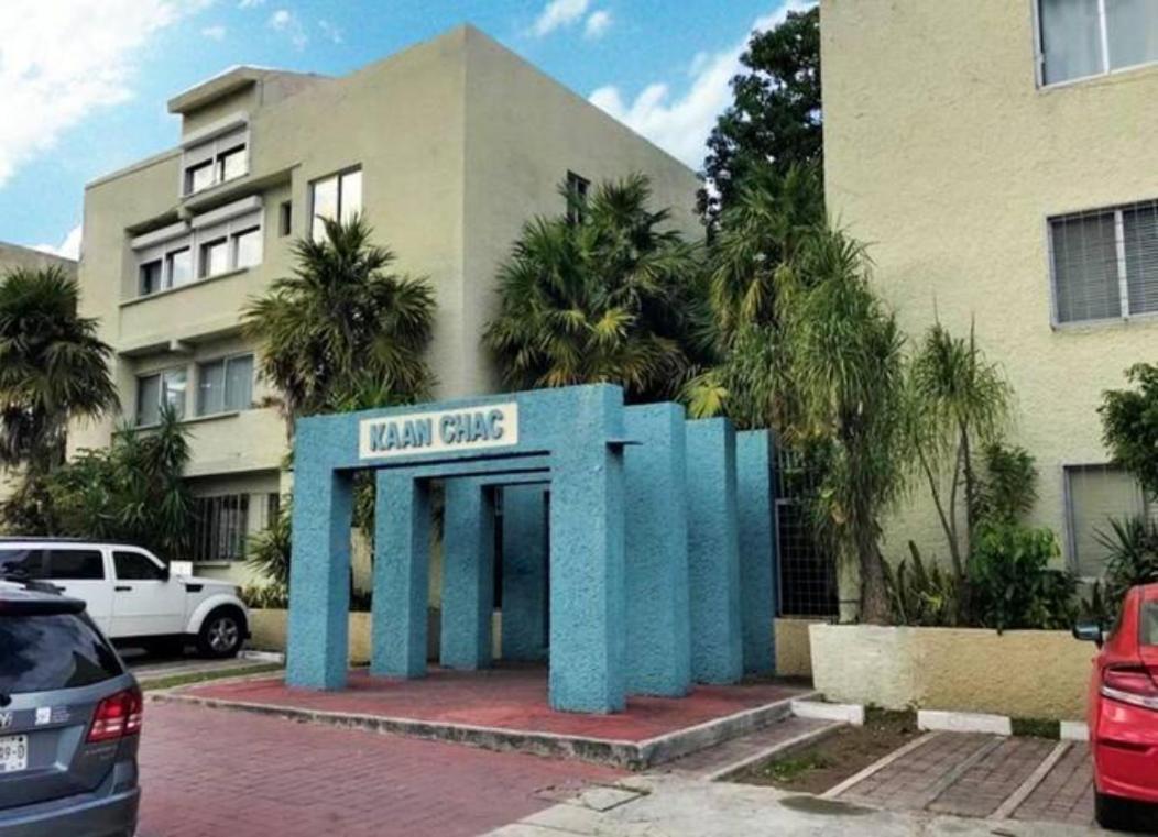 Dentro De Un Departamento Muy Bien Ubicado * Cancun
