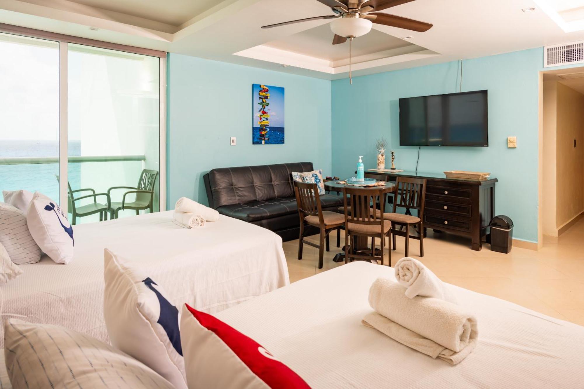 Ocean View In Complex Apartment *