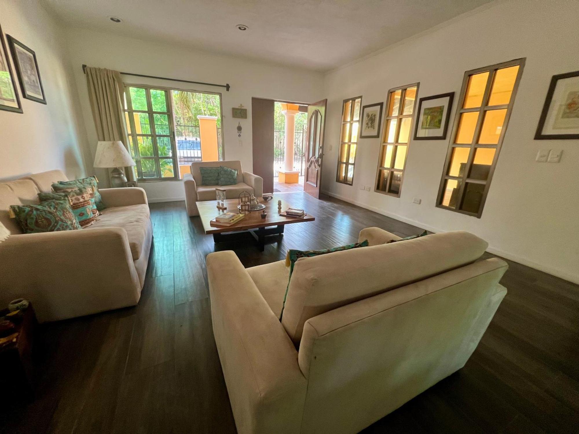 Cancun-soho Bed & Breakfast 2*