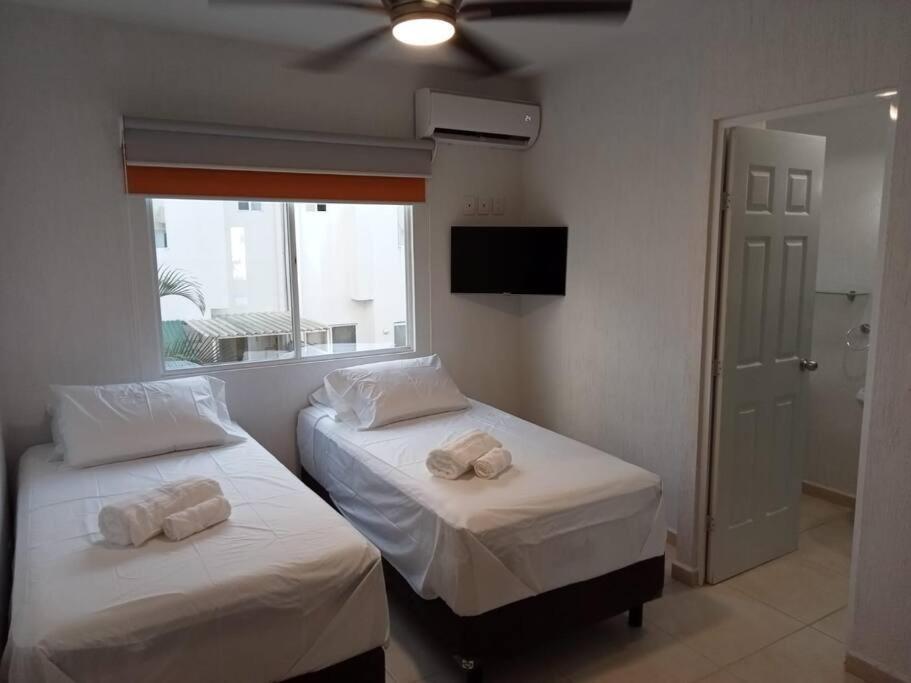 Holiday home Casa-piscina-3hab-bano Privado-wifi 50 Mbps-tina *