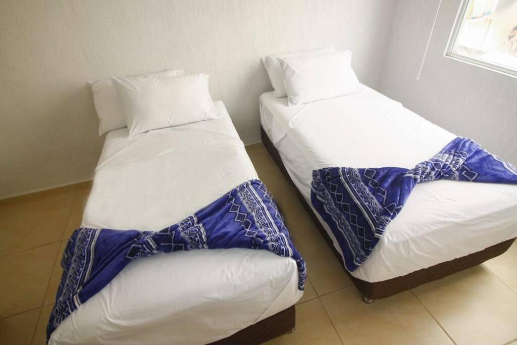 Holiday home Casa-piscina-3hab-bano Privado-wifi 50 Mbps-tina *