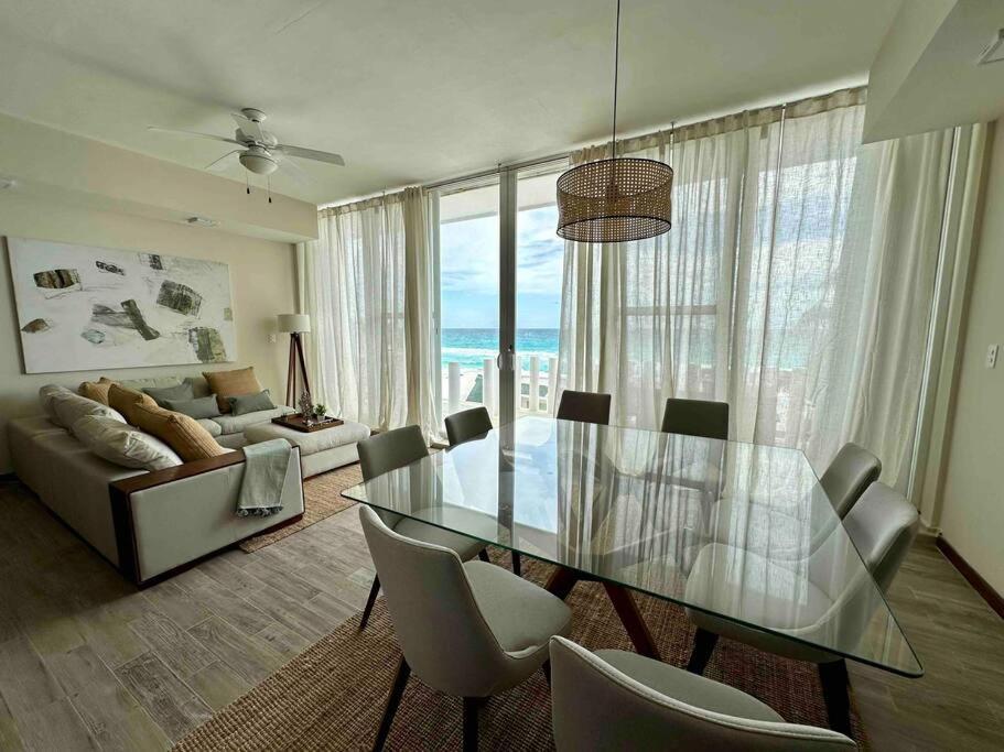 Deluxe Ocean View 3b With Great Location Apartment *
