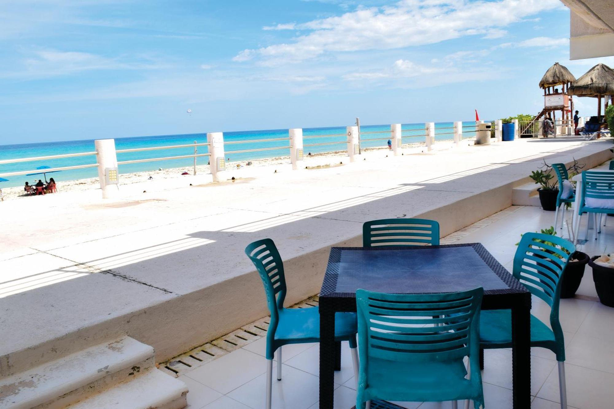 Apartment Beachfront Marlin 107 Cancún
