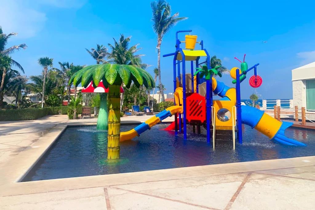 - Steps To And Water Fun Apartment