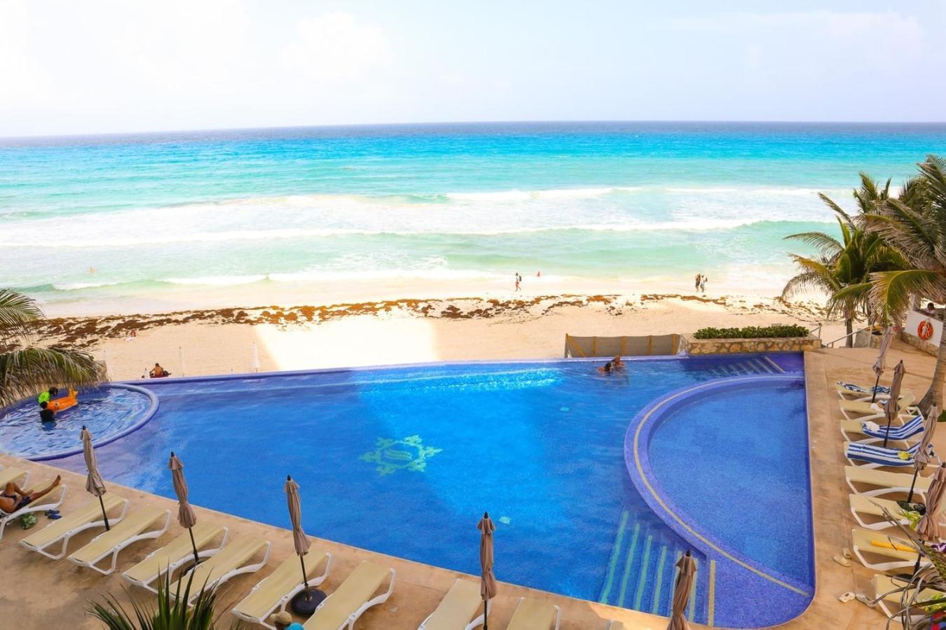With Ocean View, 1 Min To Coco Bongo * Cancun