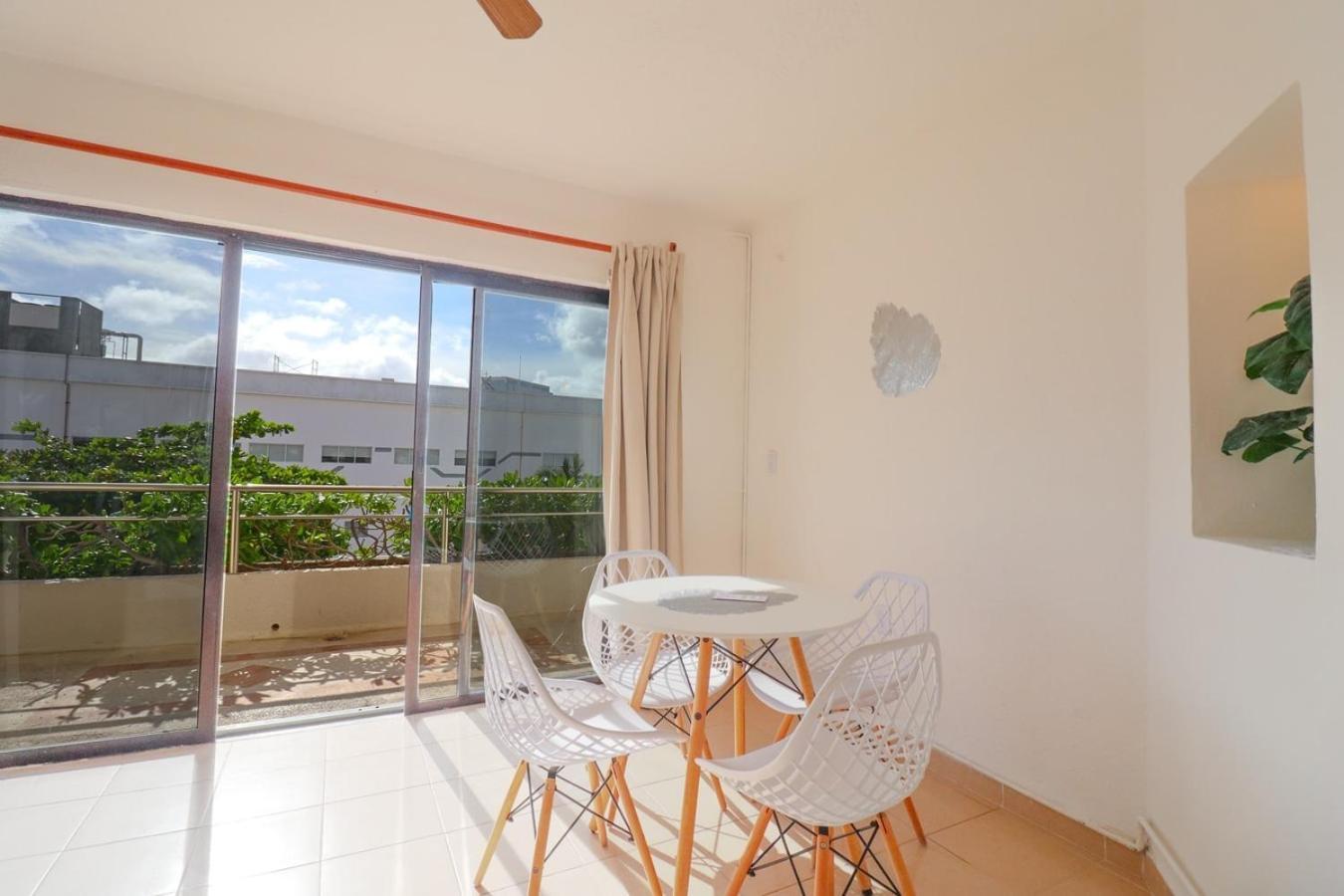 1br In Marlin, Access And Pools Apartment *