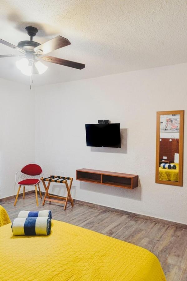 2 Bedrooms, Ocean View Balcony