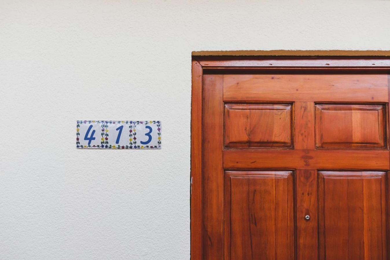 2 Bedrooms, Ocean View Balcony * Cancun