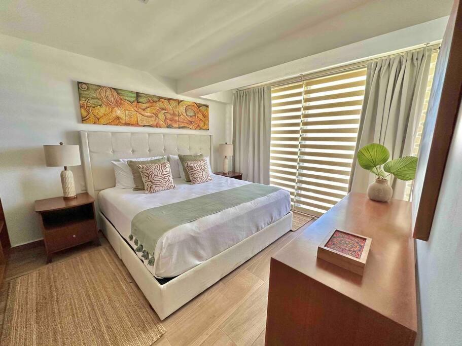 Deluxe Beachfront 4b Cancun