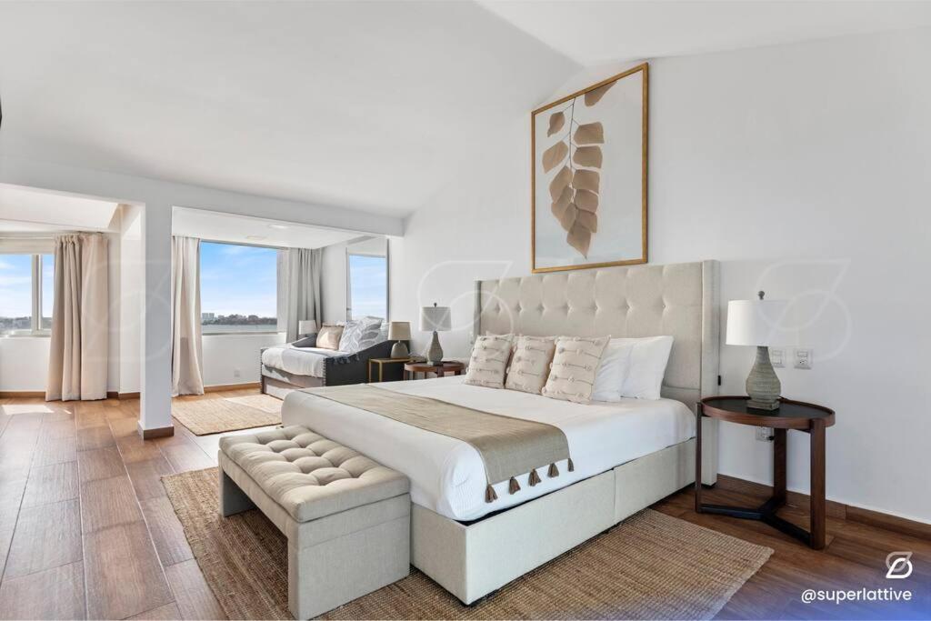 Apartment Deluxe Beachfront 4b *