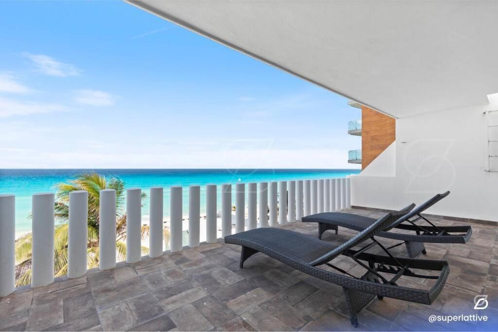 Apartment Deluxe Beachfront 4b *