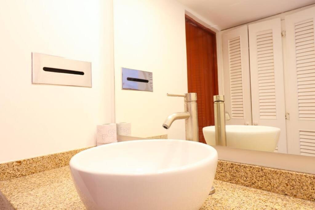 Apartment Comfort And Sea View With Balcony *