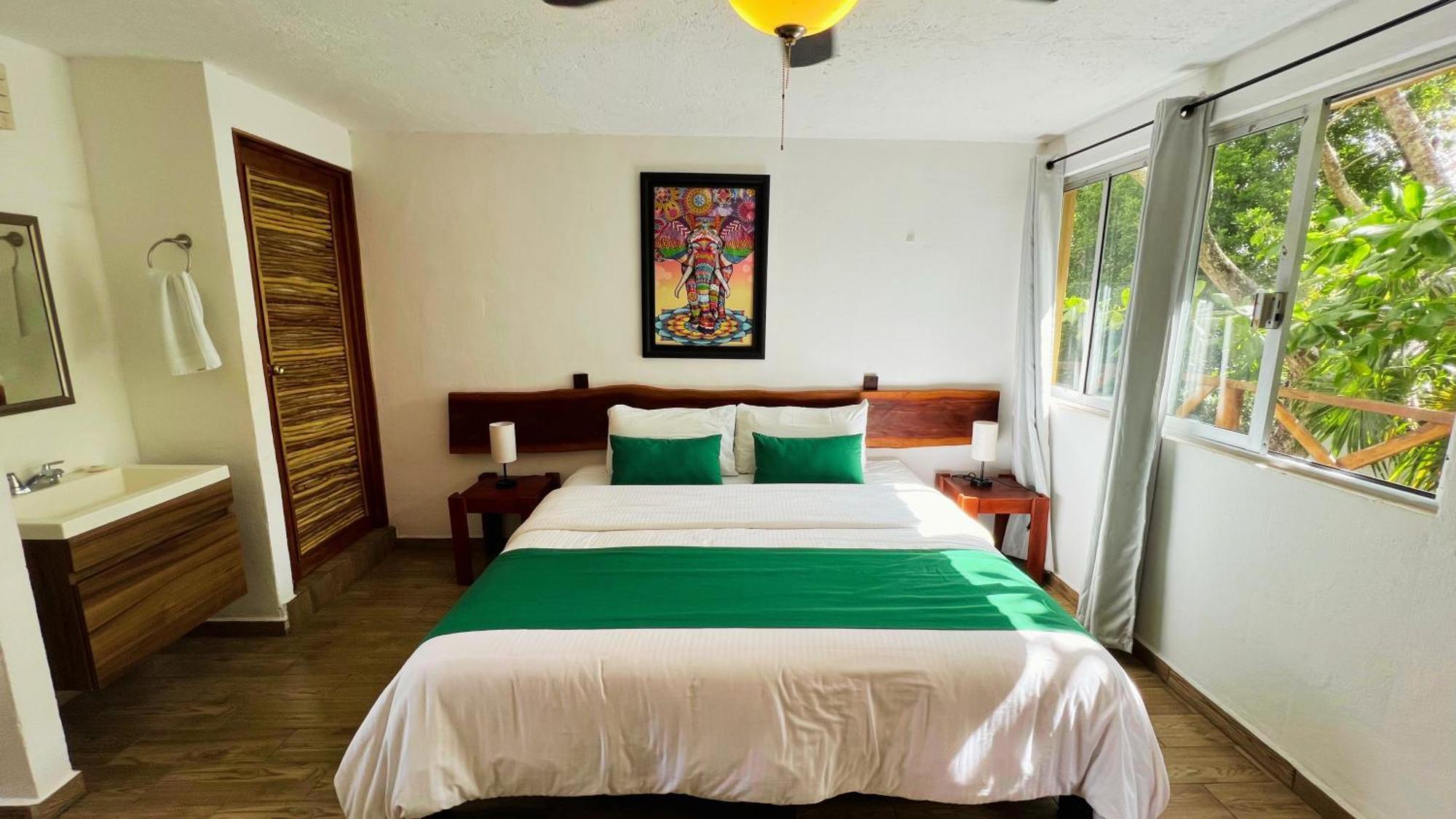 Hotel Tequila 4*