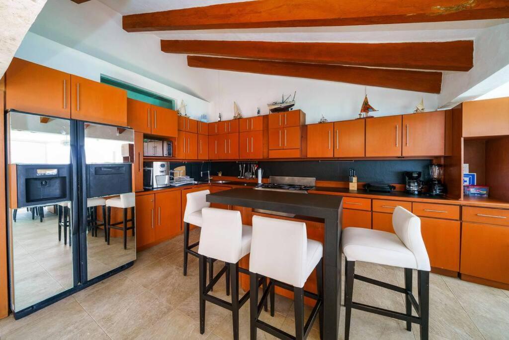 Villa Oceanview Penthouse With Jacuzzi At Zone Cancun