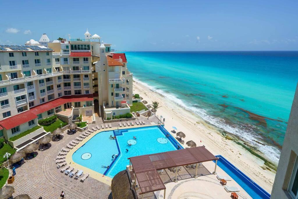 Oceanview Penthouse With Jacuzzi At Zone Cancun