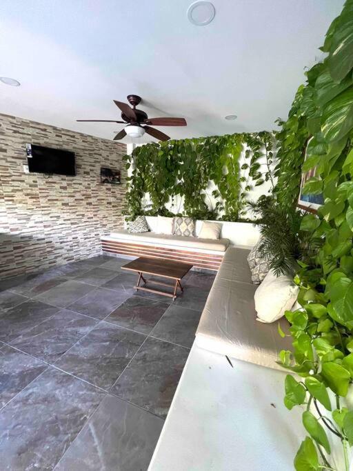 Casa Mas 20 Personas Con Alberca En Su Interior Holiday home