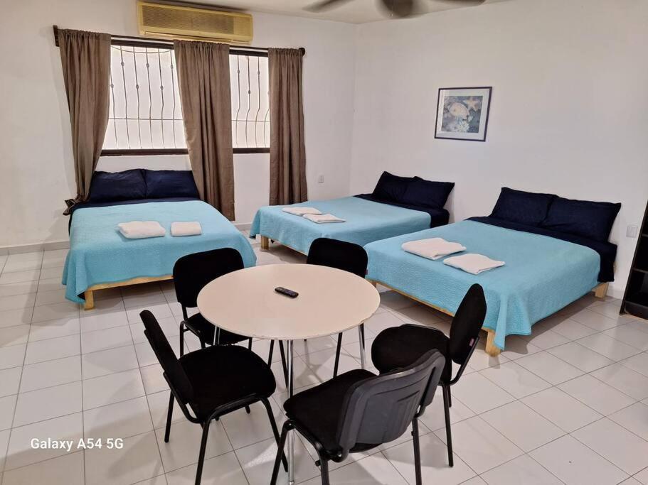 Casa Mas 20 Personas Con Alberca En Su Interior Holiday home Cancun
