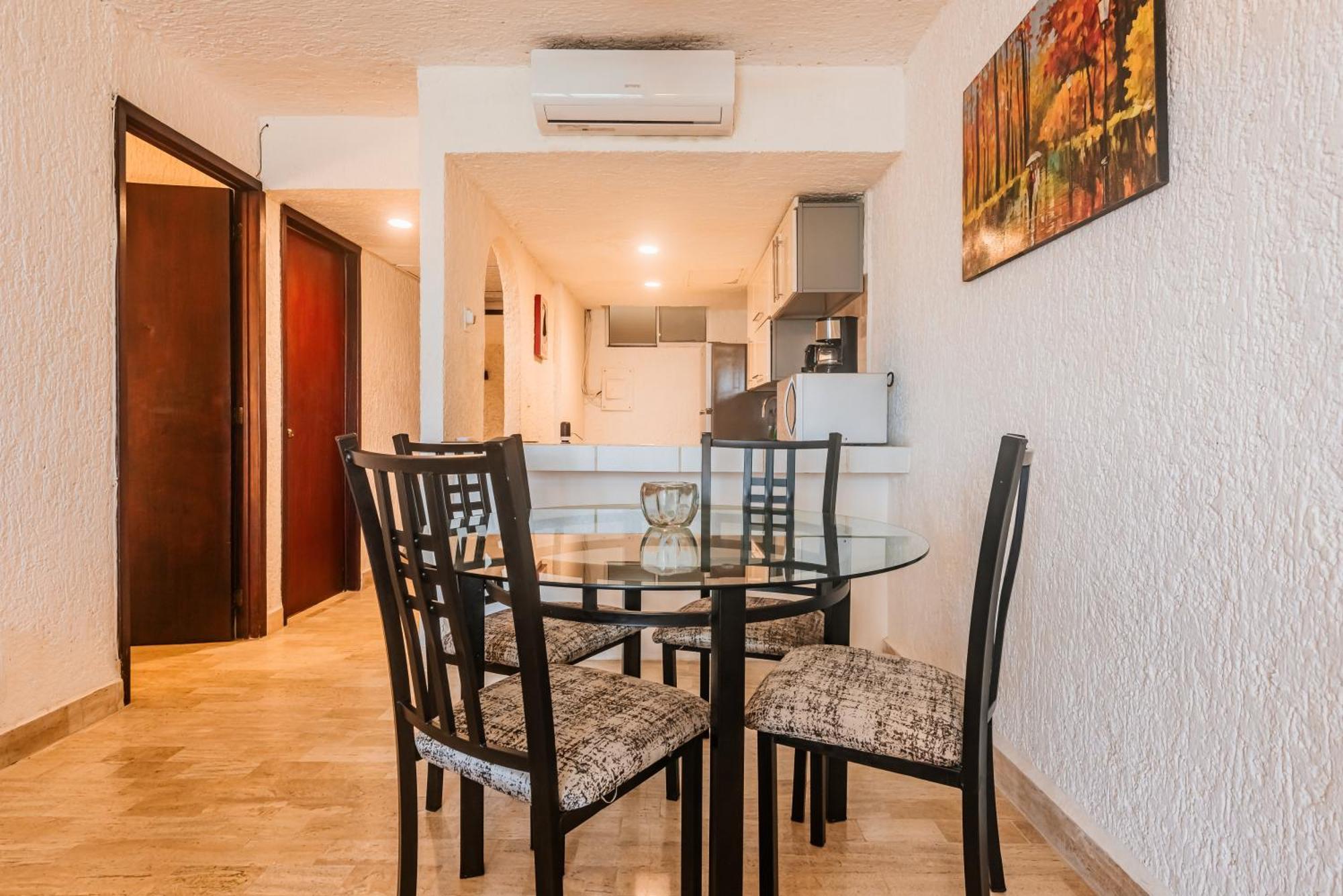 - Zone Apartment *