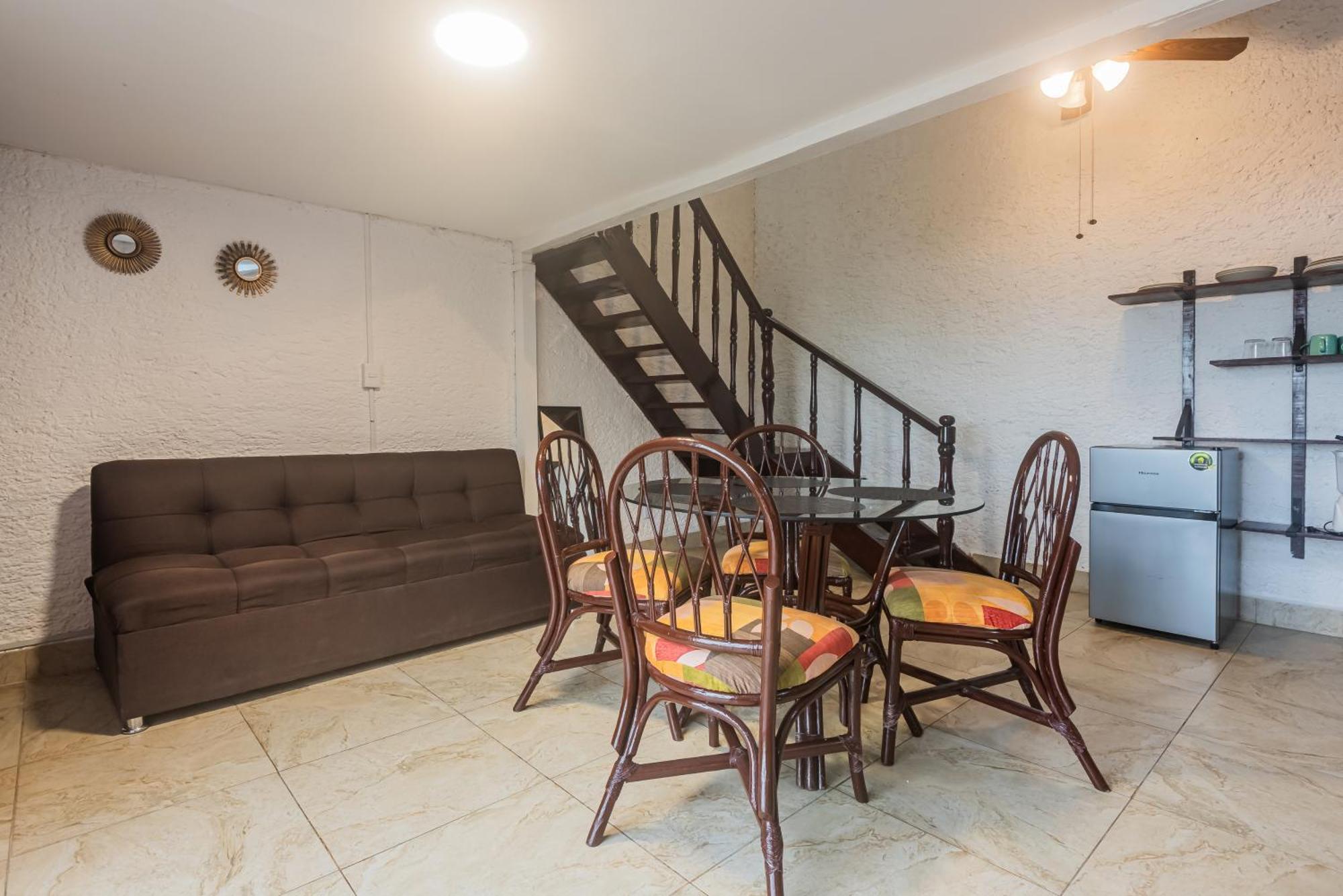 - Zone Apartment *
